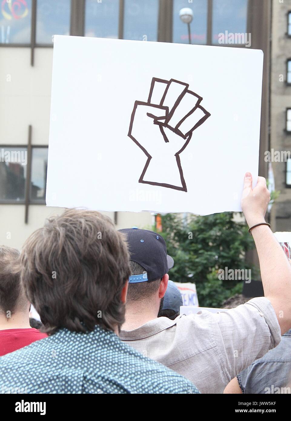 New York Ny Usa 13e Aout 17 Rallye Qui A Eu Lieu A Union Square En Reponse A La Tragedie De Charlottesville En Virginie Ou Lors D Un Rallye De La