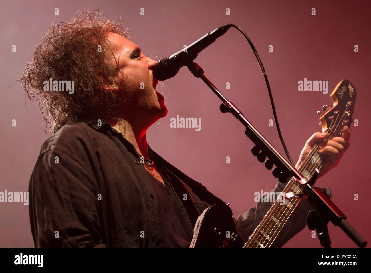 Assago (MI), Italie 1er novembre 2016 La Cure effectue live au Mediolanum Forum Assago, Milan,. © Davide Merli / Alamy Live News Banque D'Images