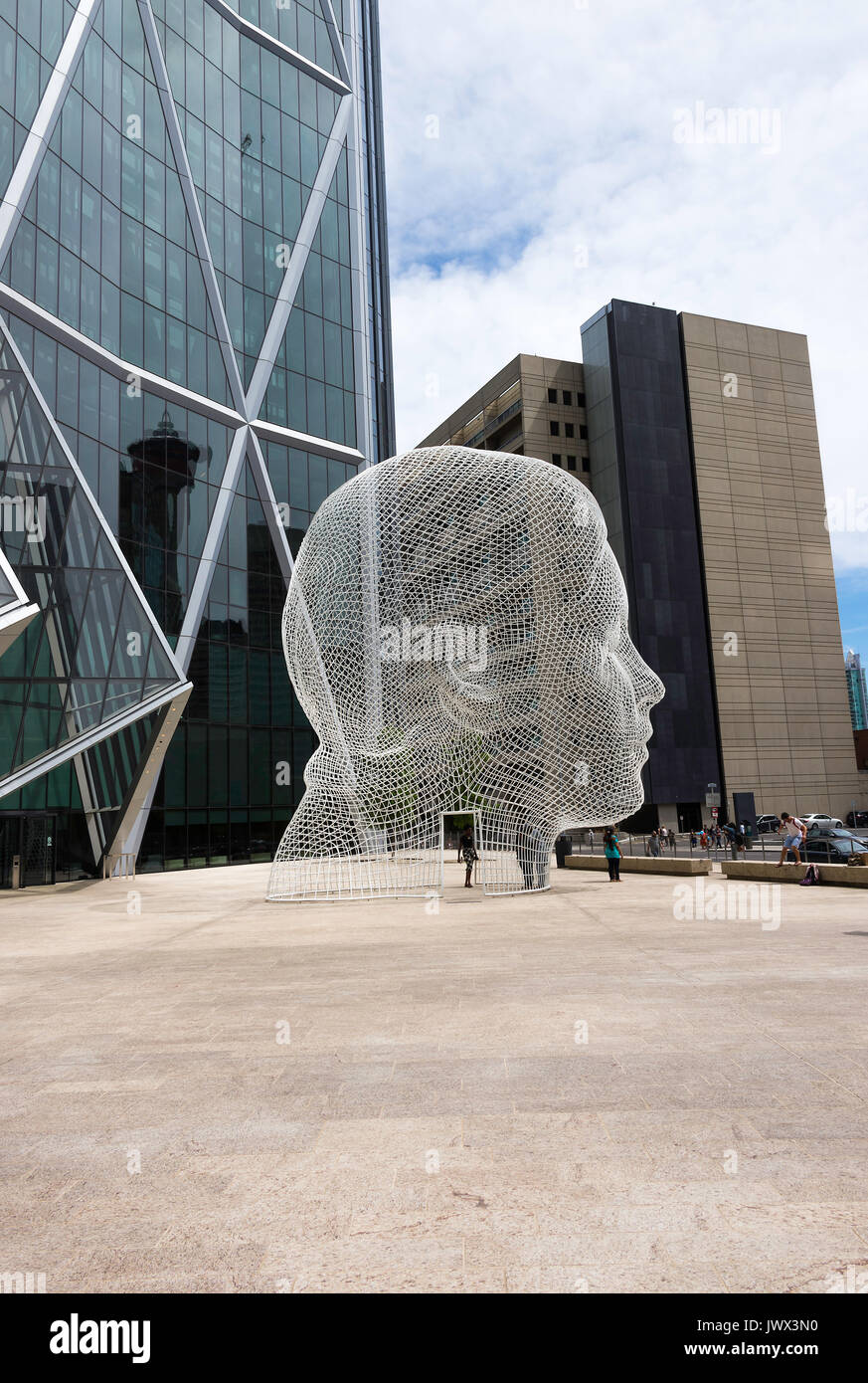 La magnifique sculpture de Jaume Plensa Wonderland à Calgary Alberta Canada Banque D'Images