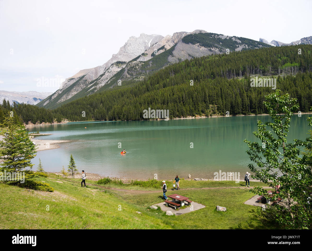 Les deux populaires Jack Lake près de Banff Alberta Canada Banque D'Images