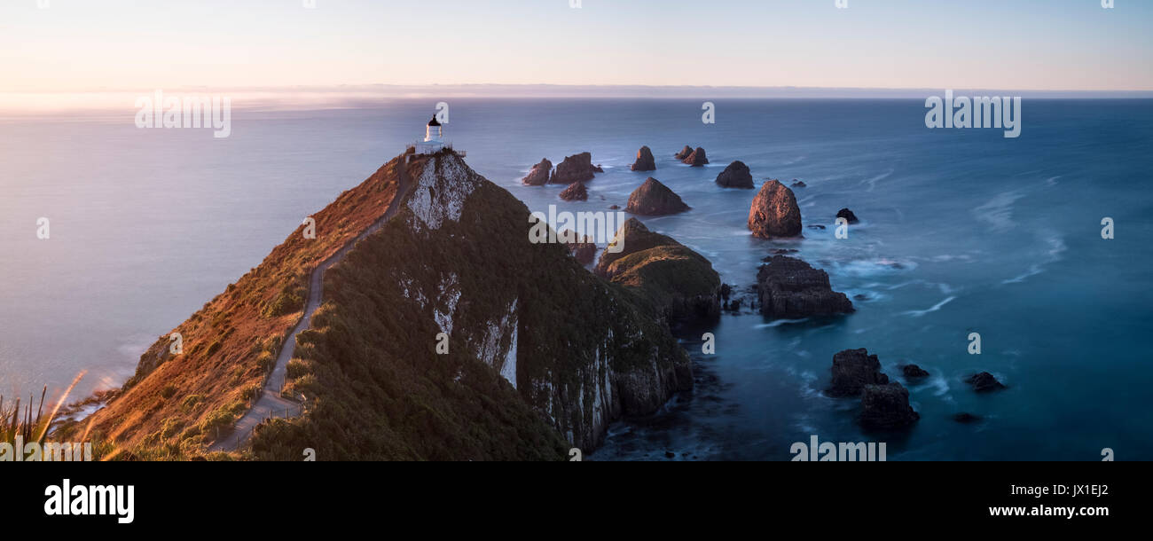Panorama des nuggets point lighthouse, les catlins, otago, île du Sud, Nouvelle-Zélande Banque D'Images