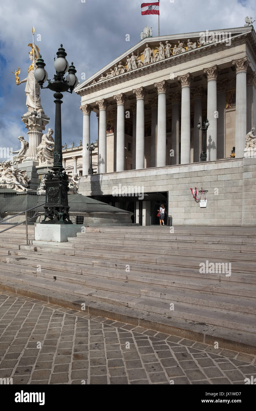 L'Autriche, de Vienne, parlement autrichien, 19e siècle de style néo-grec Banque D'Images