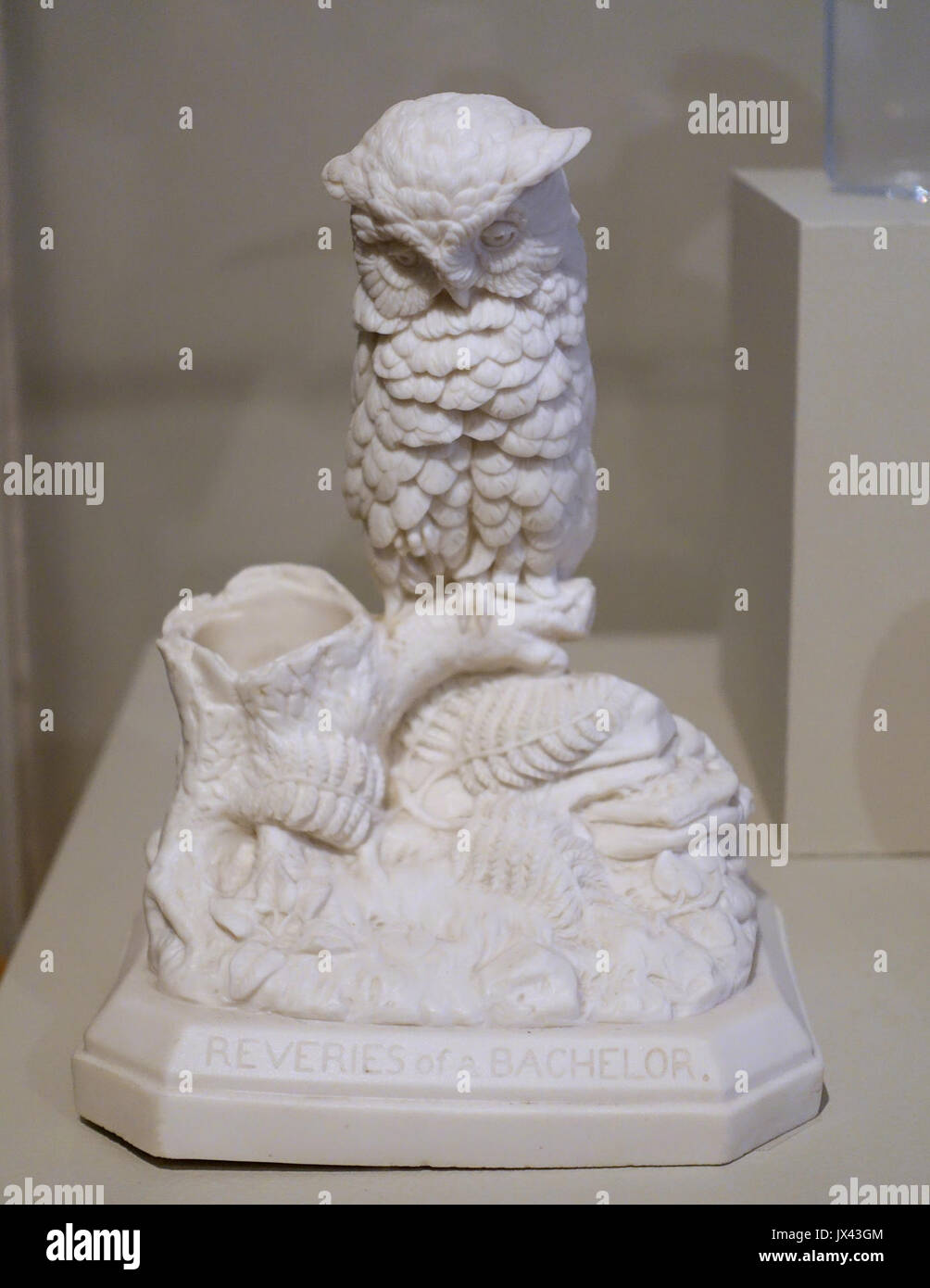 Rêveries d'un baccalauréat en solitaire (OWL), Daniel Chester French, fabriqué en Angleterre, c 1871, Musée Parian tasses Concord Concord, MA DSC05722 Banque D'Images