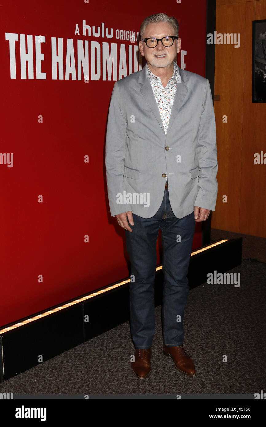 Los Angeles, CA, USA. 14Th Aug 2017. LOS ANGELES - jan 14 : Warren Littlefield au FYC Événement pour Hulu's ''The Handmaid's Tale'' à la DGA Theatre le 14 août 2017 à Los Angeles, CA : Crédit Kay Blake/ZUMA/Alamy Fil Live News Banque D'Images