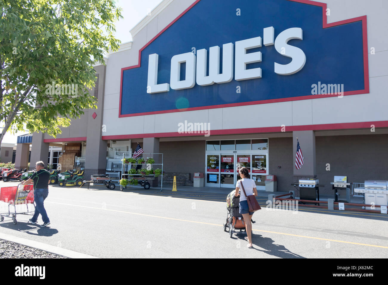 Lowe's hardware store, Pasco, Washington State, USA Banque D'Images