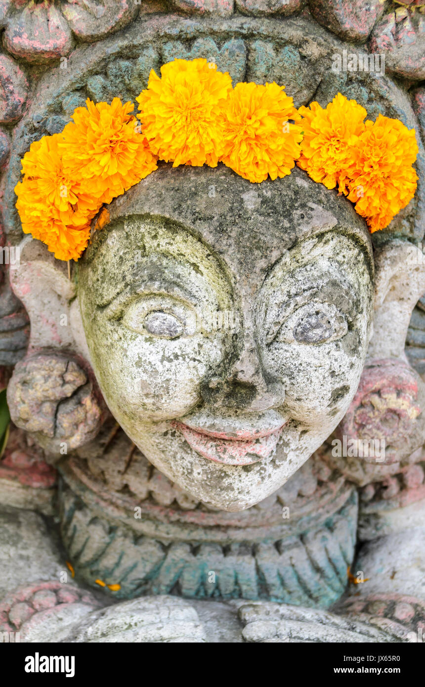 Sculpture d'une déesse de Bali, Ubud, Bali. Banque D'Images