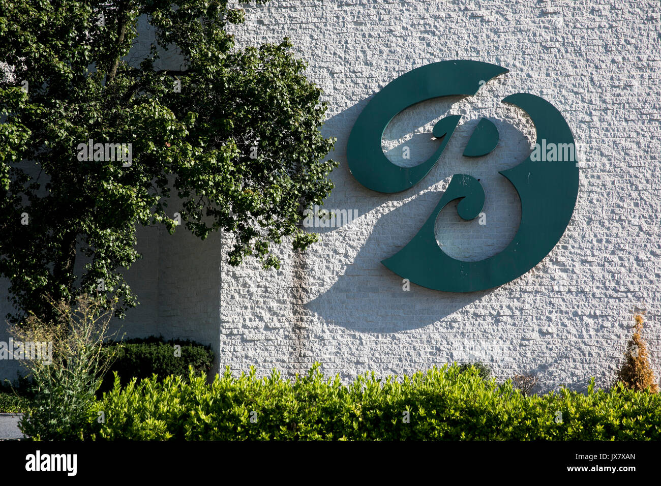 Un logo affiche à l'extérieur d'un magasin de détail dans l'Boscov Camp Hill, New York le 30 juillet 2017. Banque D'Images