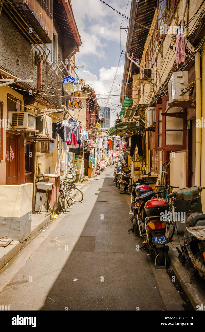 Danfeng Road off l'Wuton Road à Shanghai qui est plein de caractère, Banque D'Images
