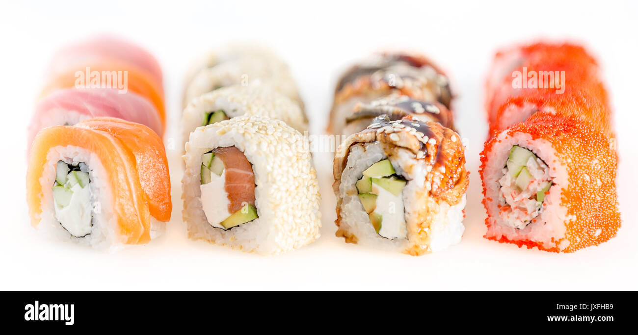 Set Fusion sushi - isolated on white background, Studio shot. Profondeur de champ Banque D'Images