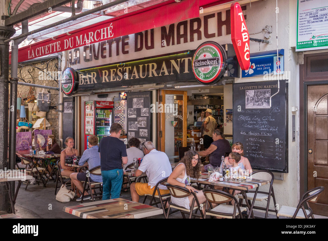 Un bar-restaurant à Calvi, Corse du nord France Banque D'Images