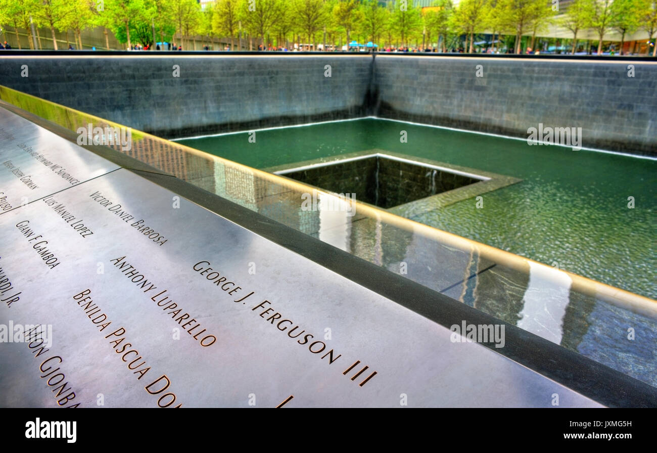 New York City, United States - 5 mai 2017 : commémoration Mémorial National du 11 septembre les attaques terroristes sur le World Trade Center Banque D'Images