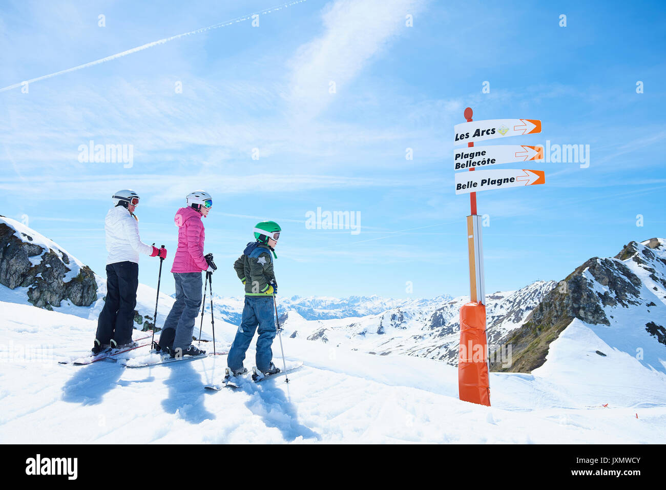 Mère, fille et fils sur des vacances de ski, Hintertux, Tyrol, Autriche Banque D'Images
