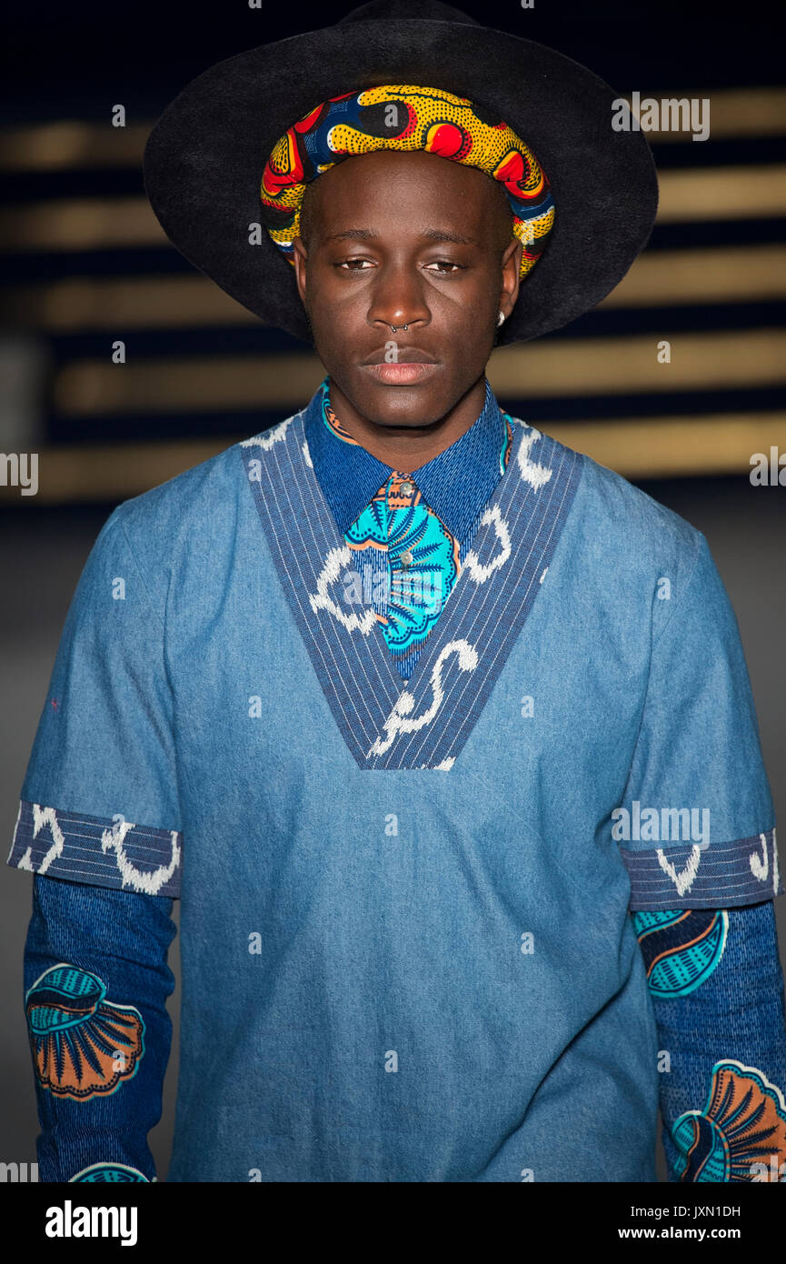 Les modèles 2017 AFWL - photos prises par Steve Mack pour Africanhair.com au cours de défilés sur samedi le 12 août à Freemasons Hall -Londres. Banque D'Images