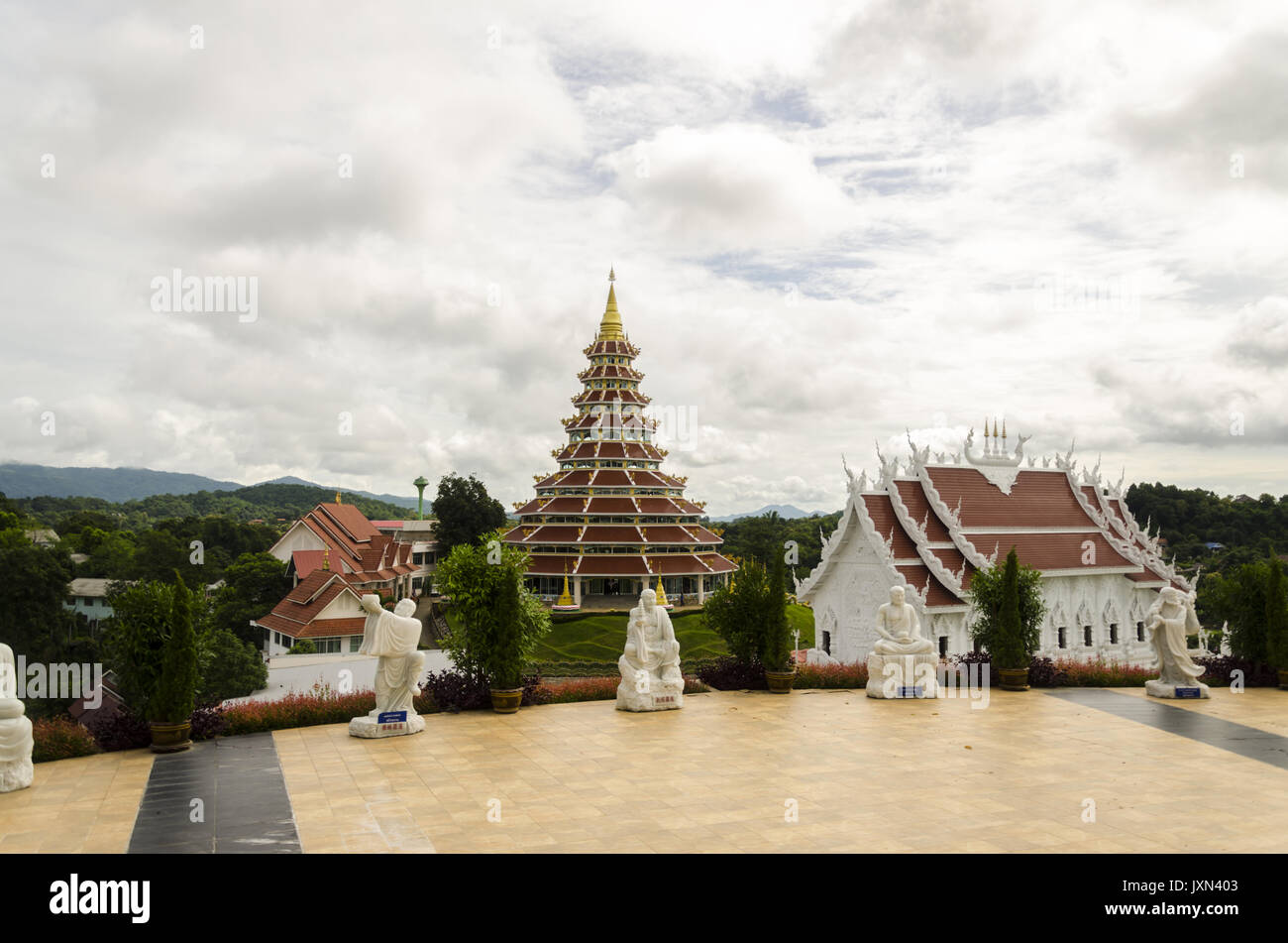 Wat Huai Pla Kung, grande pagode de style chinois, Chiang Rai, Thaïlande Banque D'Images