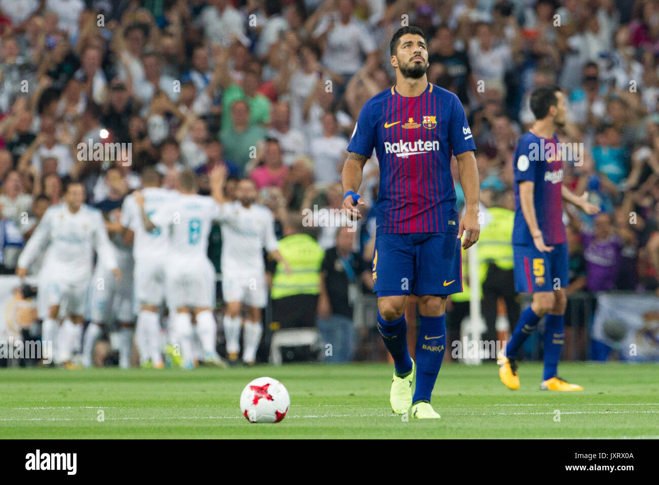 Madrid, Espagne. Août 16, 2017. Deuxième étape de la Supercup Espagnol joué à Santiago Bernabeu entre le Real Madrid et le FC Barcelone au 16e Août 2017. Le Real Madrid a gagné le match 2-0 et a été le champion 2017 Supercup Espagnol. Credit : AFP7/Alamy Live News Banque D'Images