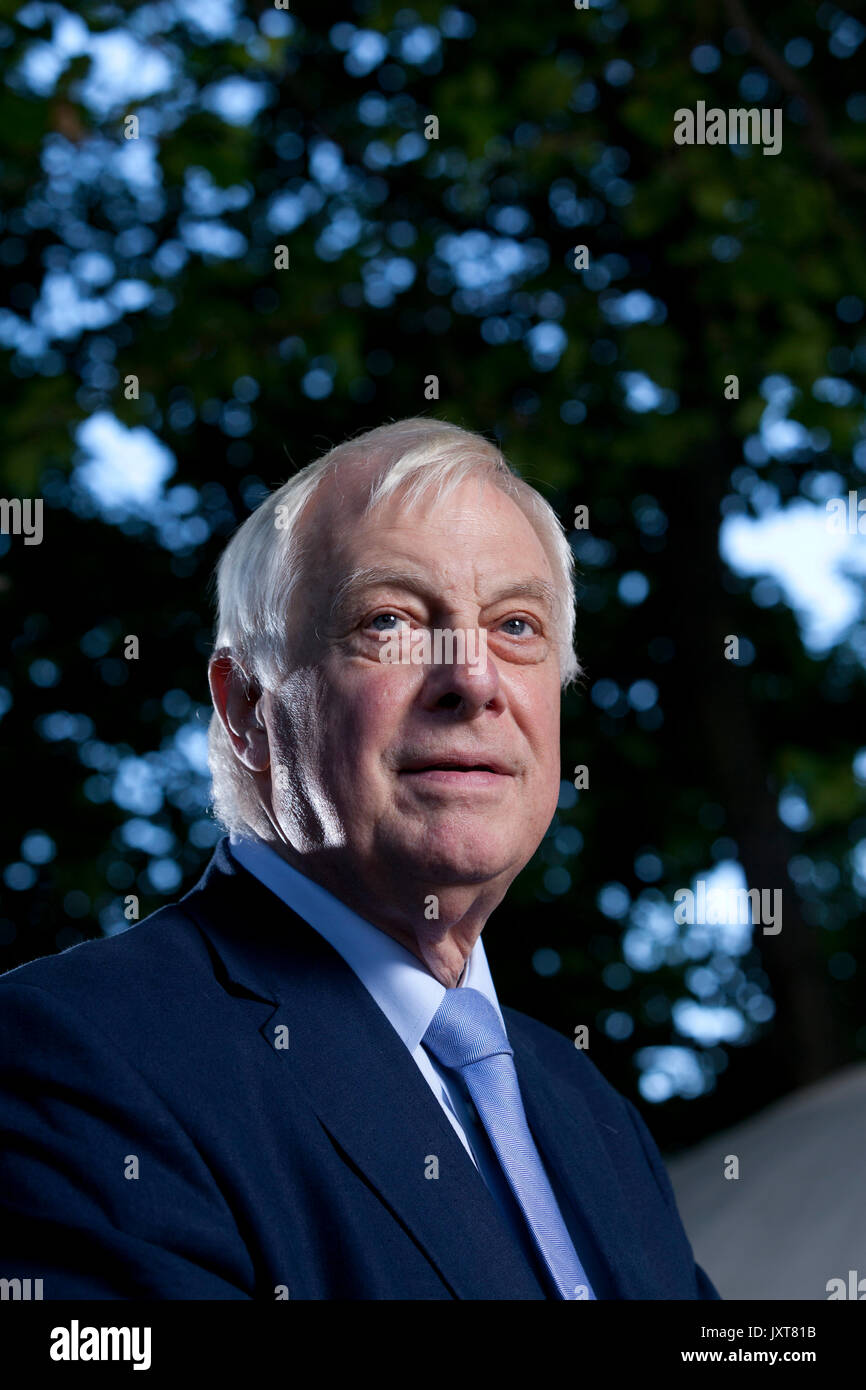 Edinburgh, Royaume-Uni. 17 août 2017. Chris Patten (Christopher Patten, Francis Baron Patten de Barnes, CH, PC), est un crossbench membre de la Chambre des Lords britannique et un ancien homme politique conservateur britannique jusqu'en 2011, figurant à l'Edinburgh International Book Festival. Gary Doak / Alamy Live News Banque D'Images