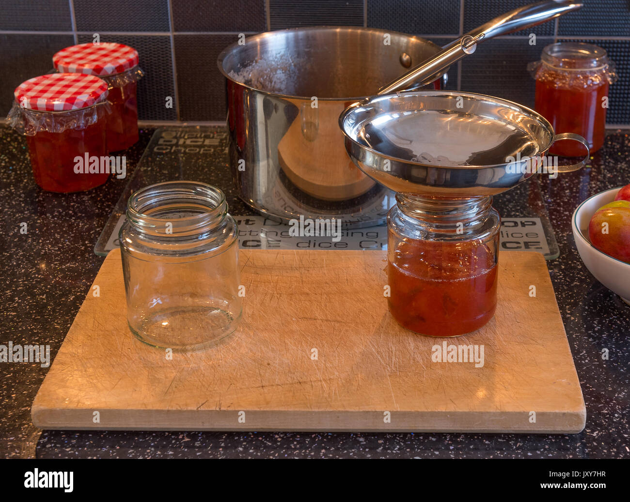 Confiture de prune faite maison Banque D'Images
