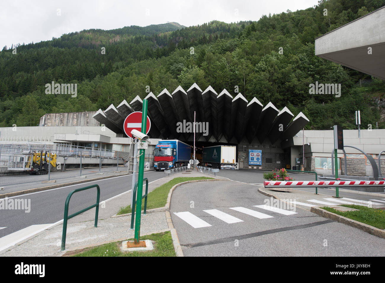 Le Tunnel du Mont-Blanc (Haute-Savoie, Alpes, Savoie). Il relie Chamonix en France avec Courmayeur en Italie Banque D'Images