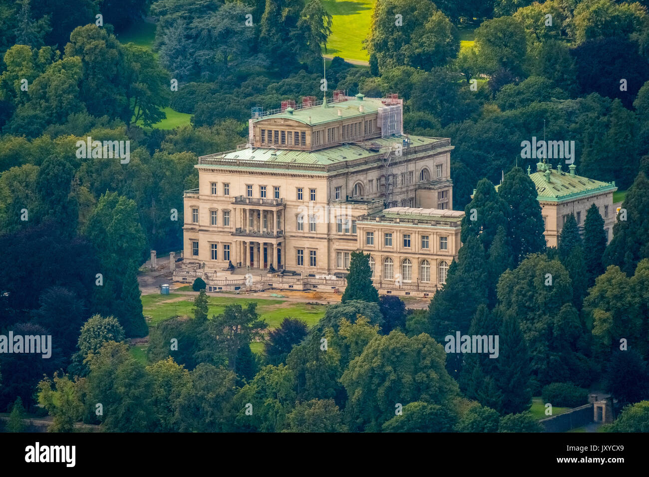 Villa Hügel avec Alfried Krupp von Bohlen et Halbach, Fondation Landsitz de l'industriel Alfred Krupp du 19ème siècle avec une chambres astucieuses Banque D'Images