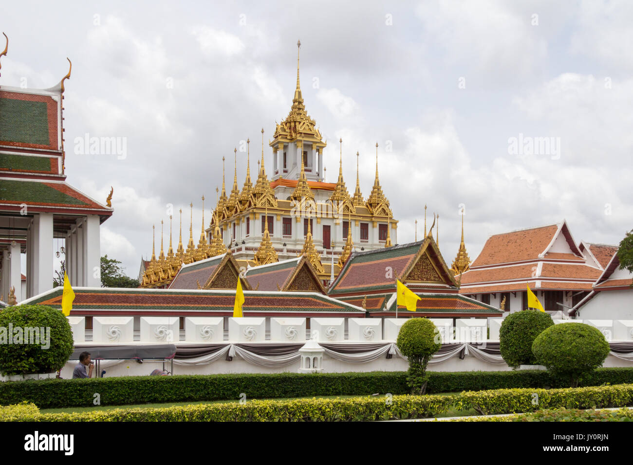 Wat Ratchanatdaram ou Loha Prasat (Château de métal), Bangkok, Thaïlande Banque D'Images