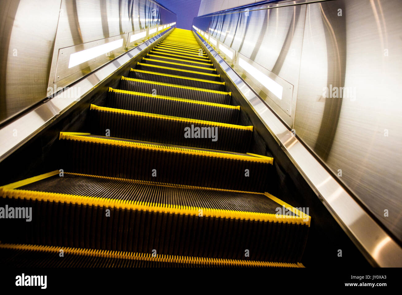 Escalator vide Banque D'Images