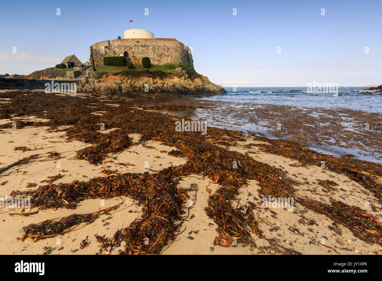 Fort gris, sur rocquaine bay, Guernsey, Channel Islands. Banque D'Images