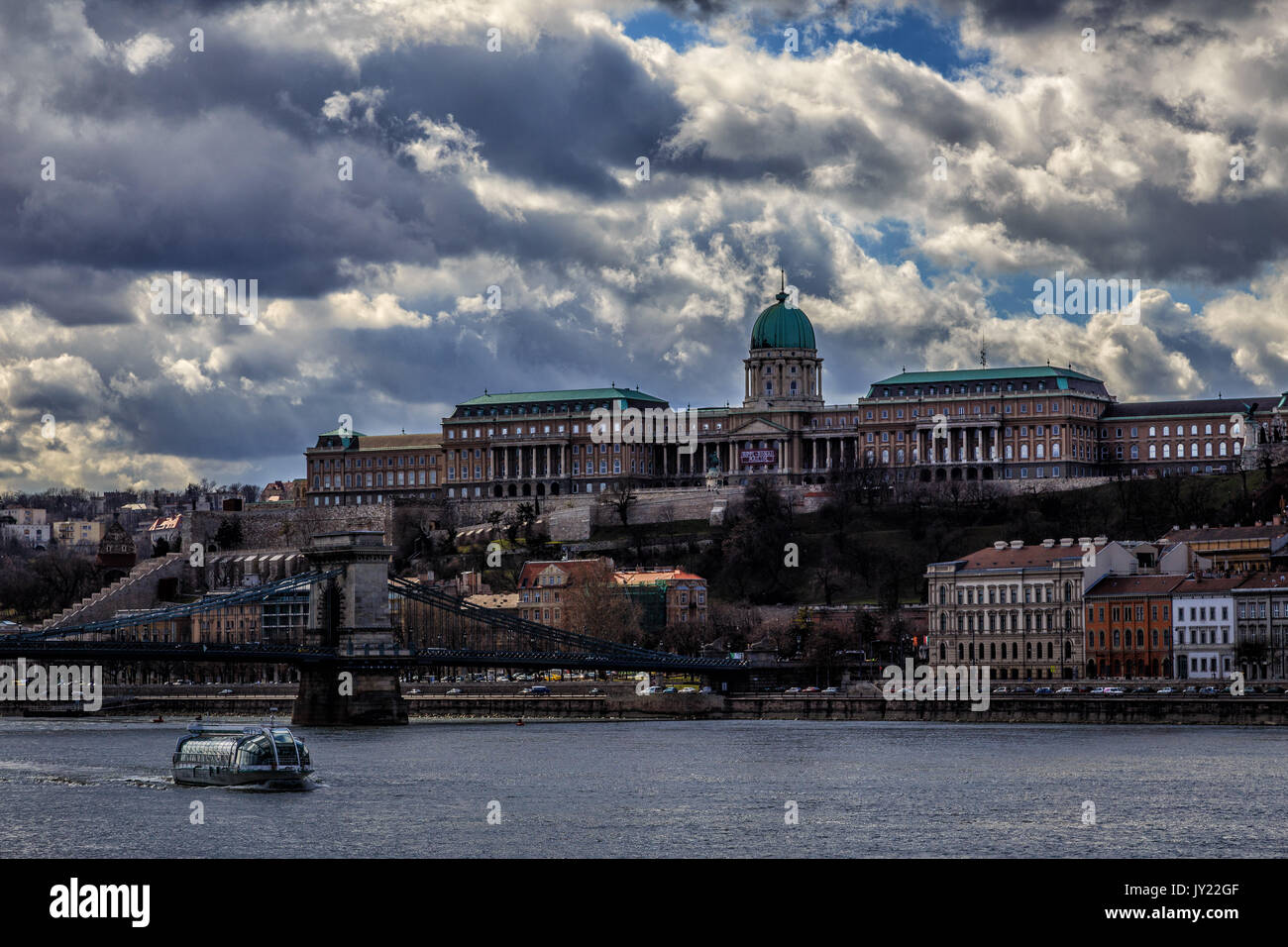 Château de Buda vue à partir de la promenade du Danube, Budapest, Hongrie Banque D'Images