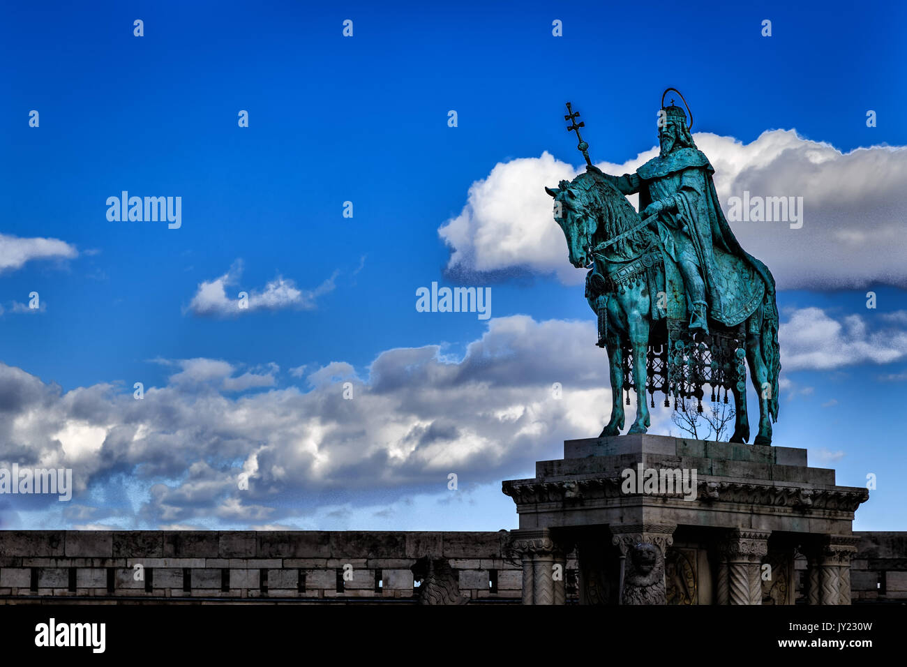 Statue équestre de saint Etienne dans le quartier du château, Budapest, Hongrie Banque D'Images