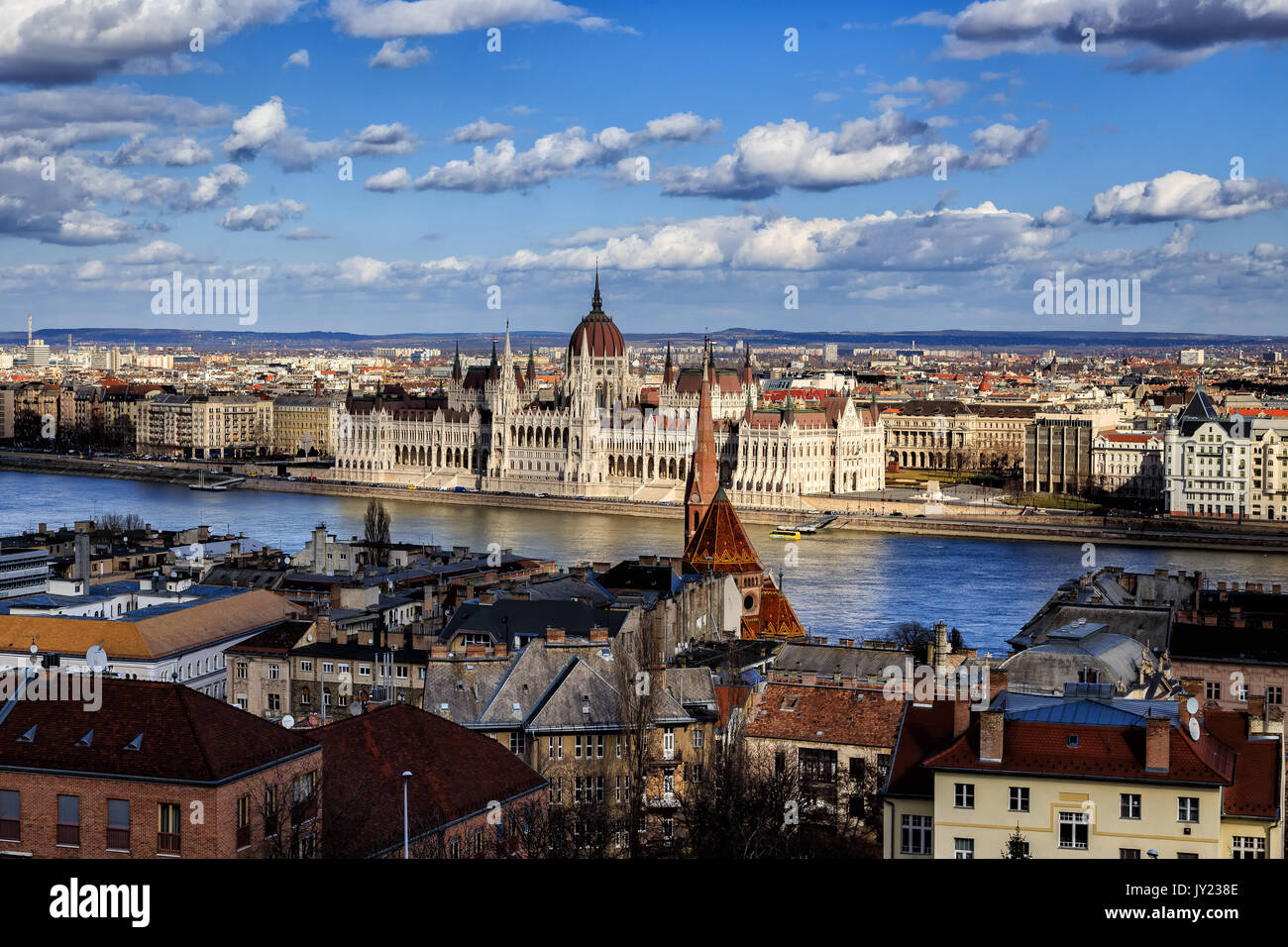 Vue du parlement de Budapest, le château de Buda, la Hongrie Banque D'Images