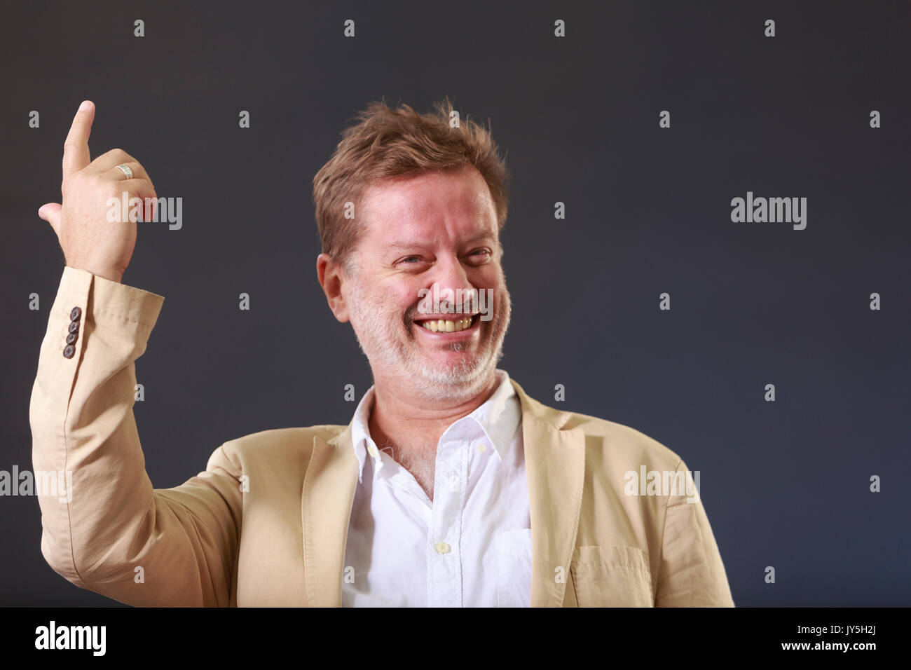 Édimbourg, Écosse 18 août. Jour 7 Edinburgh International Book Festival. Sur la photo : Alexis Jenni, la romancière et professeur de biologie. Credit : Pako Mera/Alamy Live News Banque D'Images