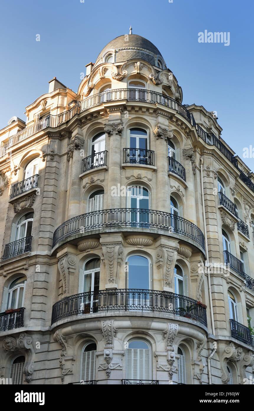 CPA 44 NANTES - Maison Des Soldes Nouveautés Parisiennes - Rue De La Barillerie