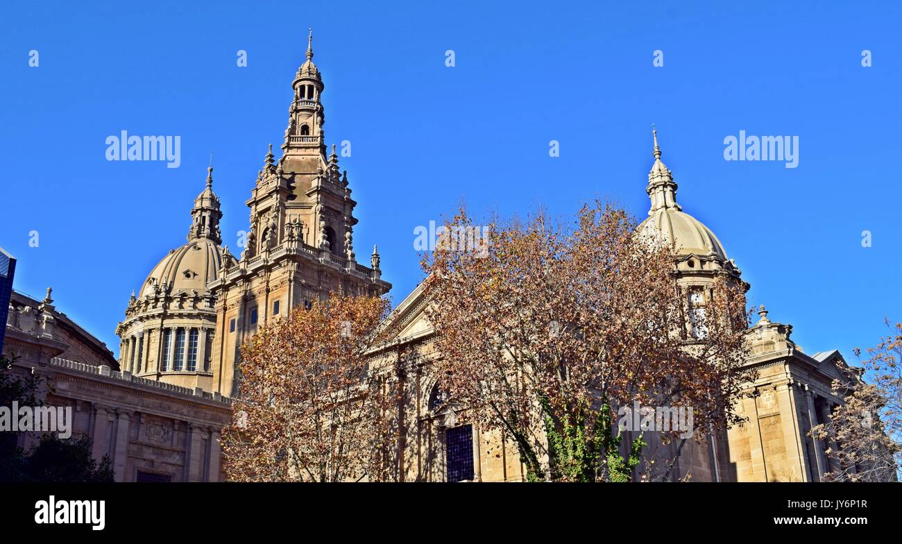 Palais National de Montjuic's Mountain, à Barcelone. Banque D'Images