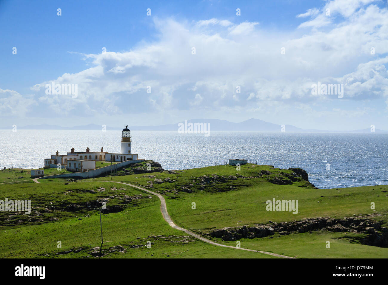 Neist Point Lighthouse sur l'île de Skye au large de la côte ouest de l'Ecosse Banque D'Images