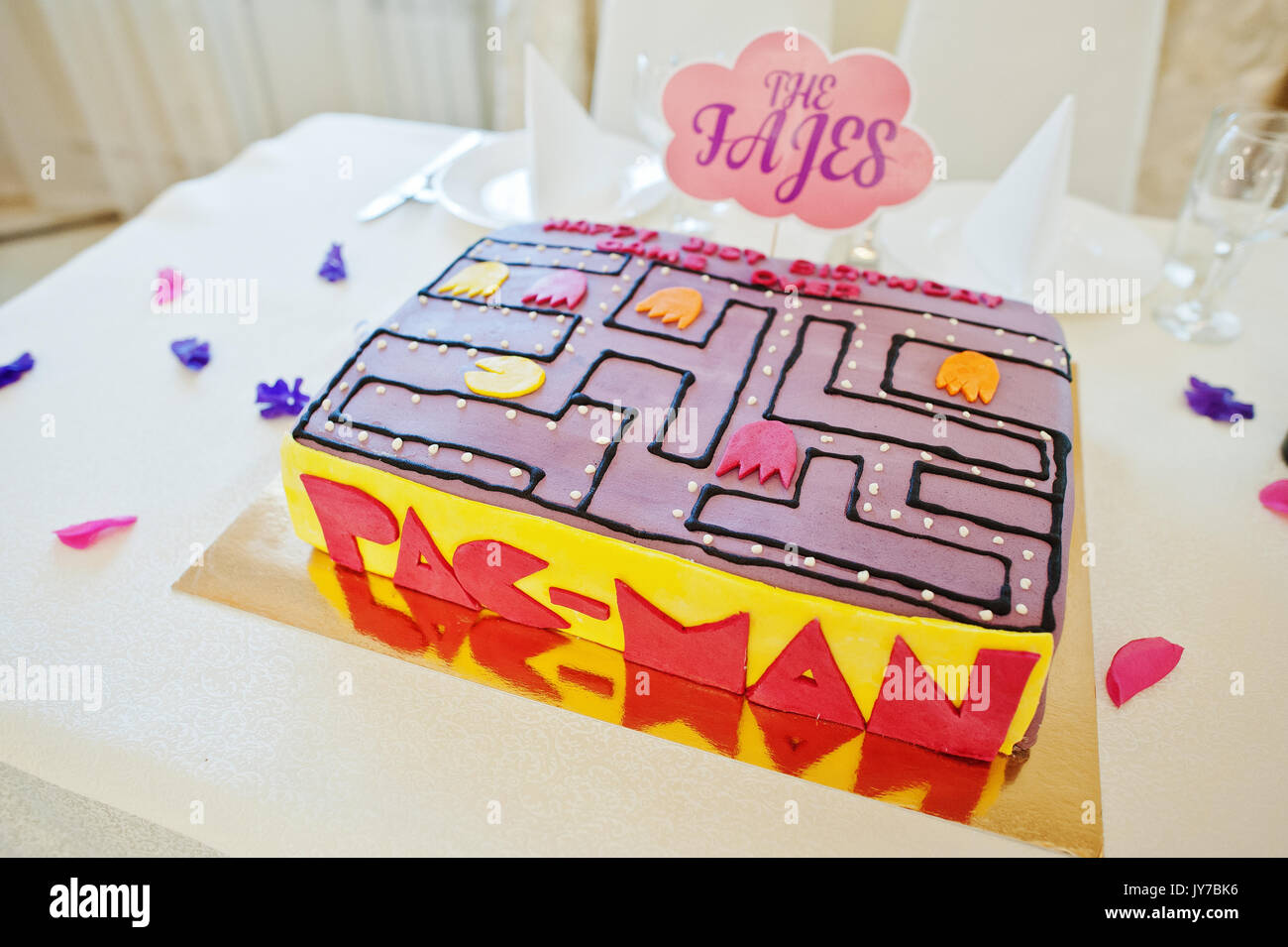 Pacman Cake Banque D Image Et Photos Alamy