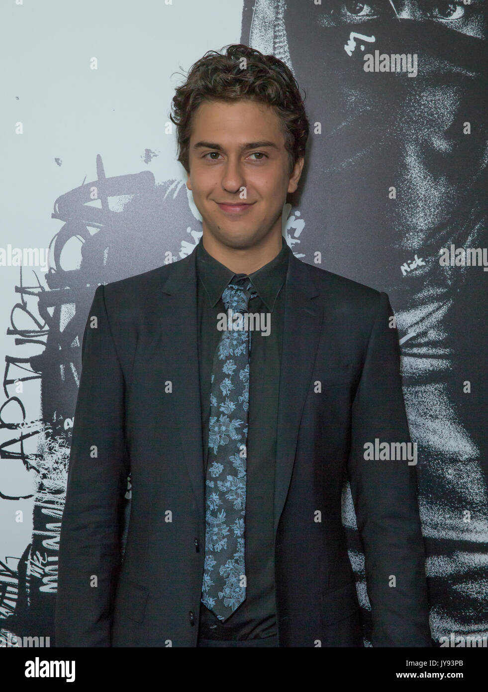 New York, NY USA - 17 août 2017 : Nat Wolff assister à Netflix premiere Death Note dans l'AMC Loews Lincoln Square Banque D'Images