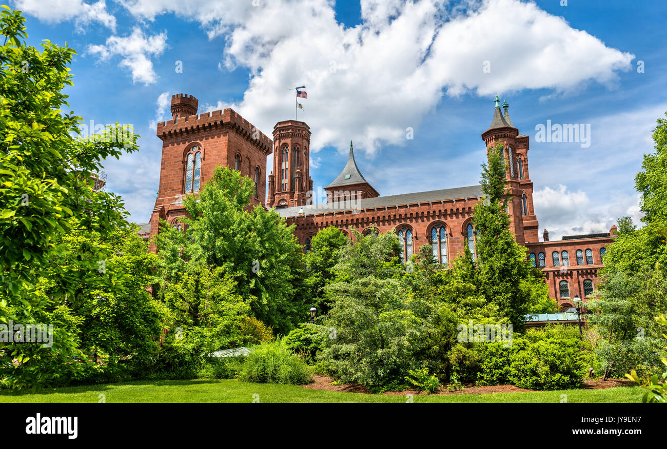 Le Château Smithsonian à Washington, D.C. Banque D'Images