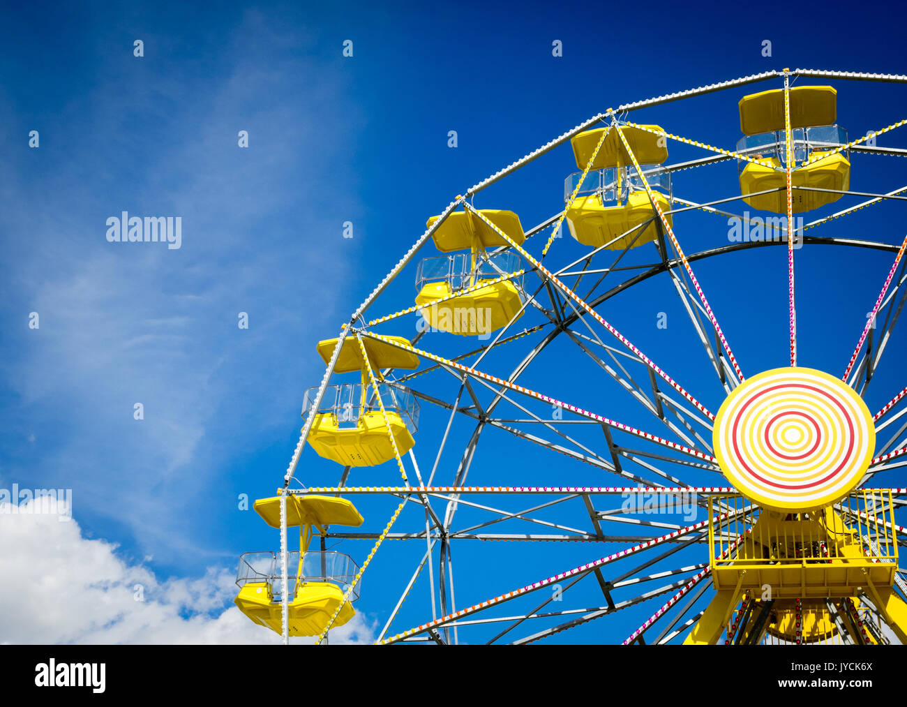 La grande roue au jaune Playland PotashCorp à Kinsmen Park à Saskatoon, Saskatchewan, Canada. Banque D'Images
