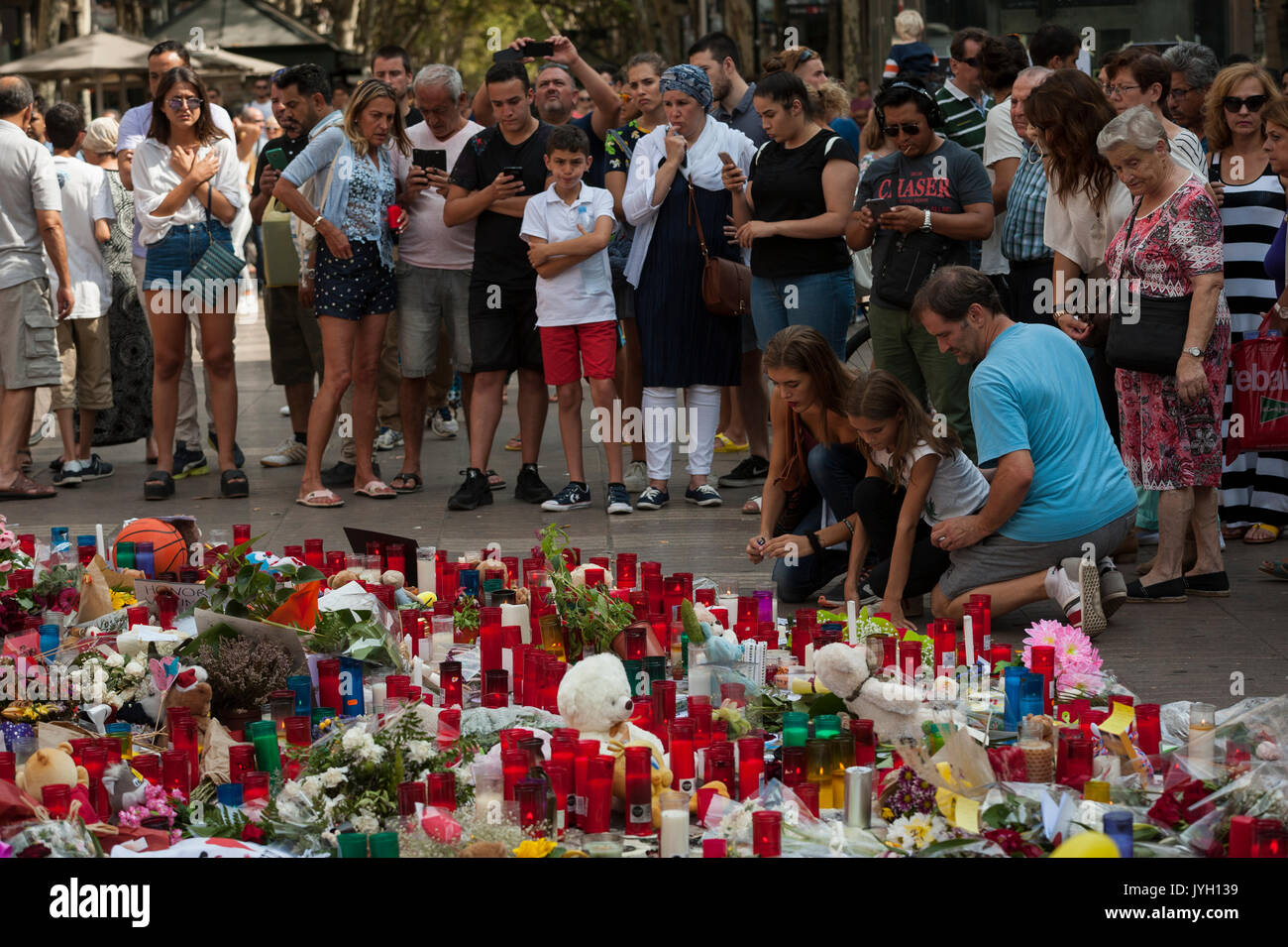 Barcelone, Catalogne, Espagne. Août 19, 2017. Hommages aux victimes de l'attaque de Barcelone. Crédit : Charlie Perez/Alamy Live News Banque D'Images