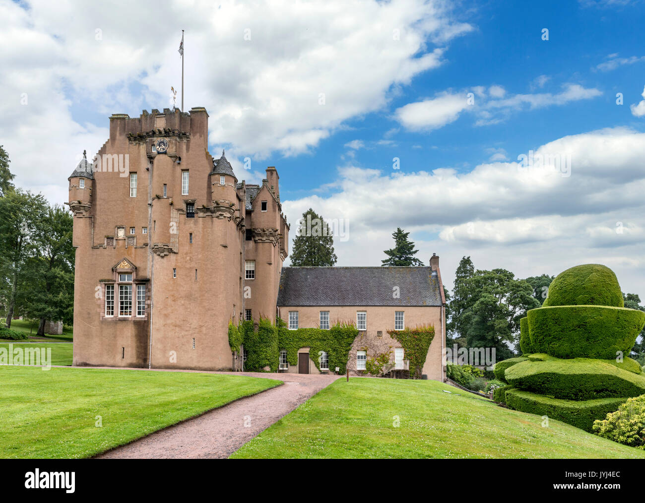 Le Château de Crathes, Banchory, Aberdeenshire, Scotland, UK Banque D'Images