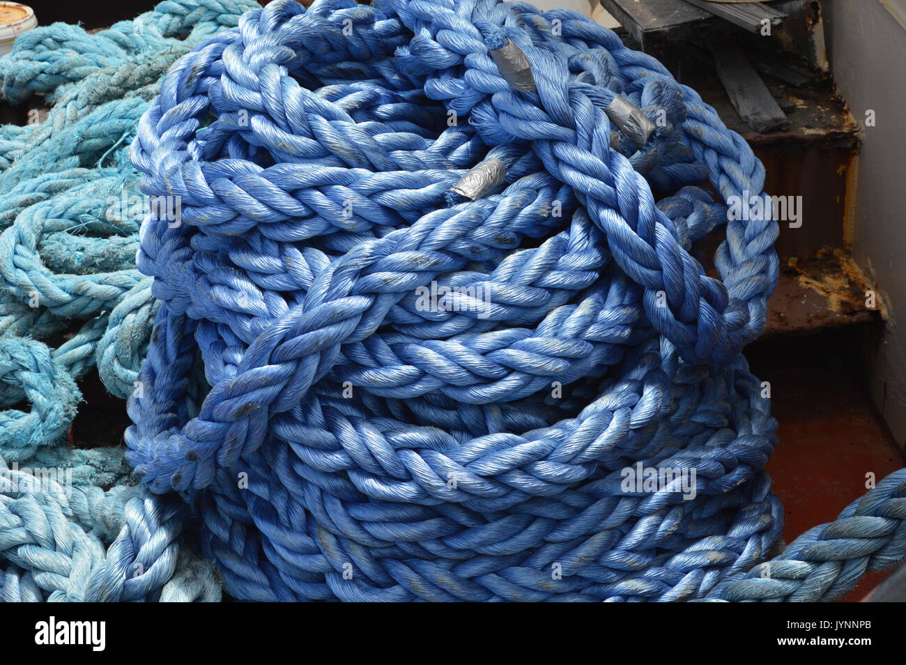 Cordage bateau de remorquage Banque D'Images