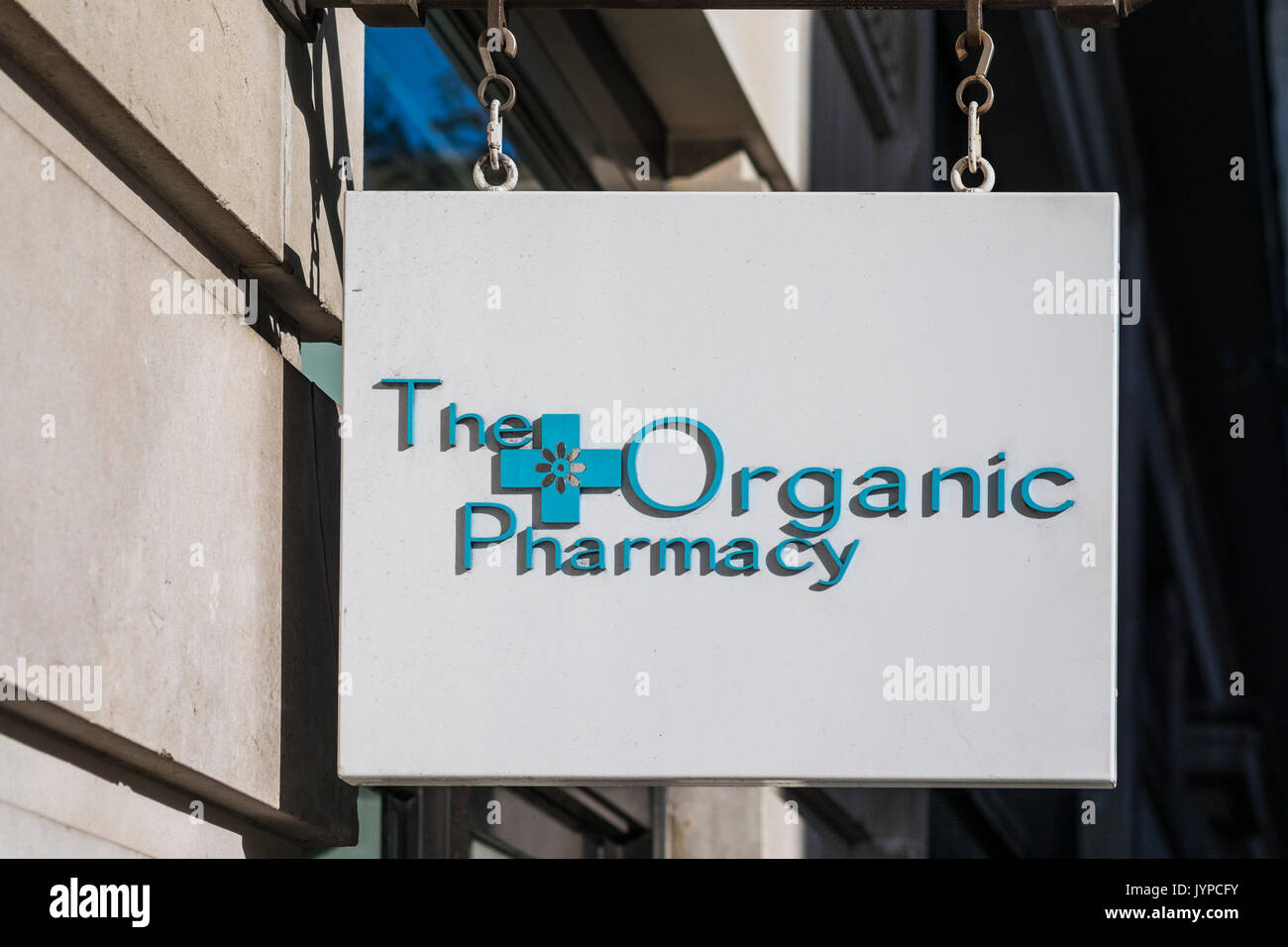 L'Organic Pharmacy enseigne à l'extérieur d'un magasin, Londres, Angleterre, Royaume-Uni Banque D'Images