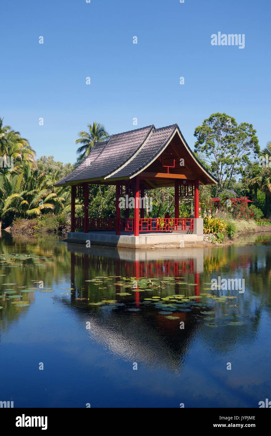 Shanghai Chinese Friendship Pavilion à Cité Jardin botanique de Cairns, Edge Hill, Cairns, Queensland, Australie. Pas de PR Banque D'Images
