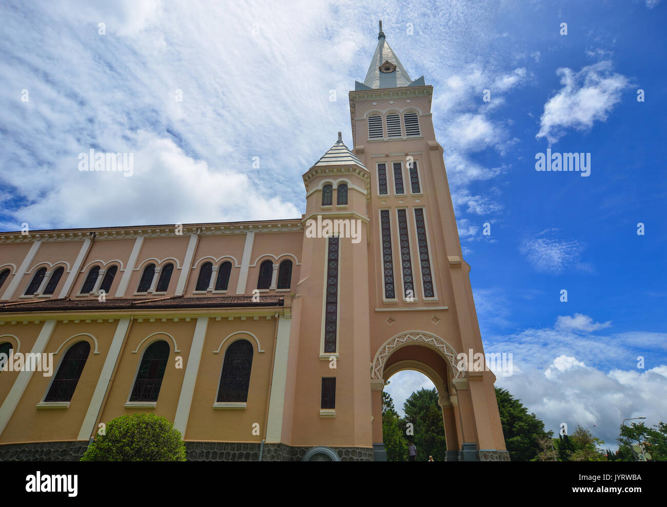 Nicolas de Bari Cathédrale (Église de poulet) de la région de Dalat au Vietnam. C'est la plus grande église de Da Lat, l'une des typiques et le plus ancien ar Banque D'Images