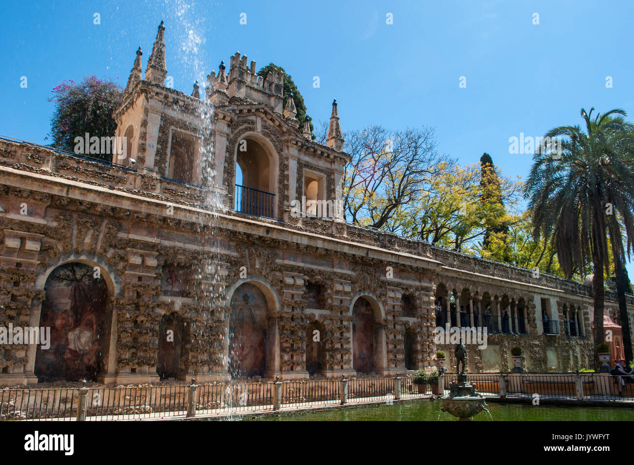 Espagne : Fuente de Mercurio, la Fontaine de mercure dans les jardins de l'Alcazar de Séville, le palais royal exemple exceptionnel de l'architecture mudéjar Banque D'Images