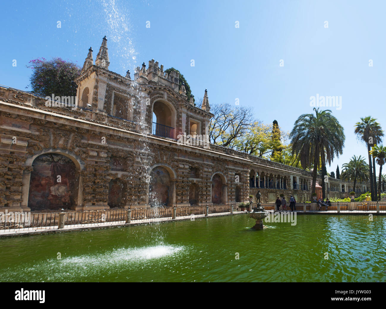 Espagne : Fuente de Mercurio, la Fontaine de mercure dans les jardins de l'Alcazar de Séville, le palais royal exemple exceptionnel de l'architecture mudéjar Banque D'Images