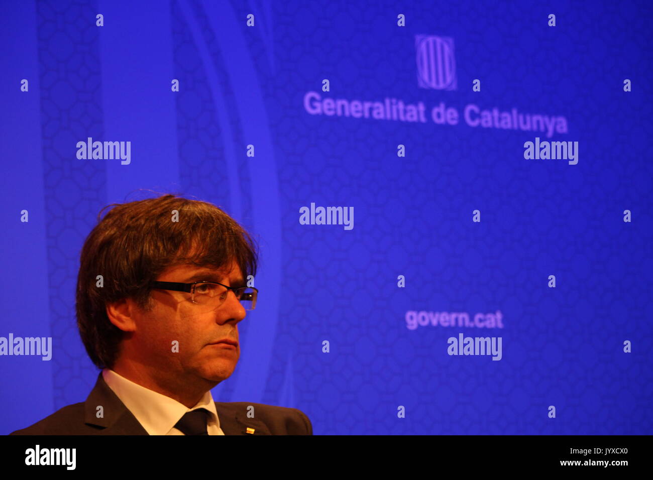 Barcelone, Espagne. 20e Août, 2017. Le président du gouvernement de la Catalogne Carles Puigdemont, salles de la presse étrangère à Palau de la Generalitat trois jours après l'attaque terroriste sur Ramblas Crédit : Dino/Geromella Alamy Live News Banque D'Images