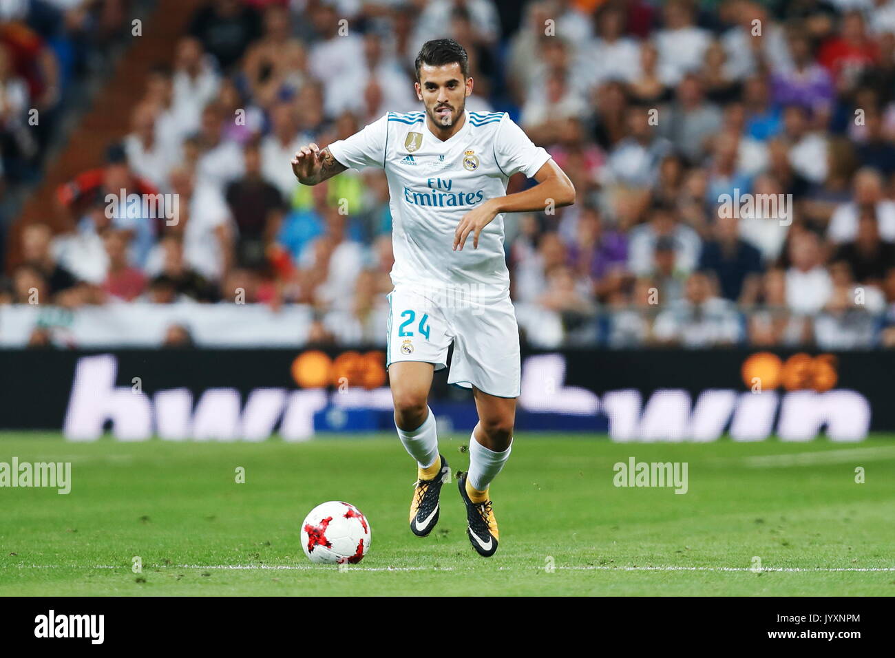 Madrid, Espagne. Août 16, 2017. Dani Ceballos (Real) Football/soccer : Espagnol 'Super Copa de Espana' match entre le Real Madrid CF 2-0 FC Barcelone au Santiago Bernabeu à Madrid, Espagne . Credit : Mutsu Kawamori/AFLO/Alamy Live News Banque D'Images