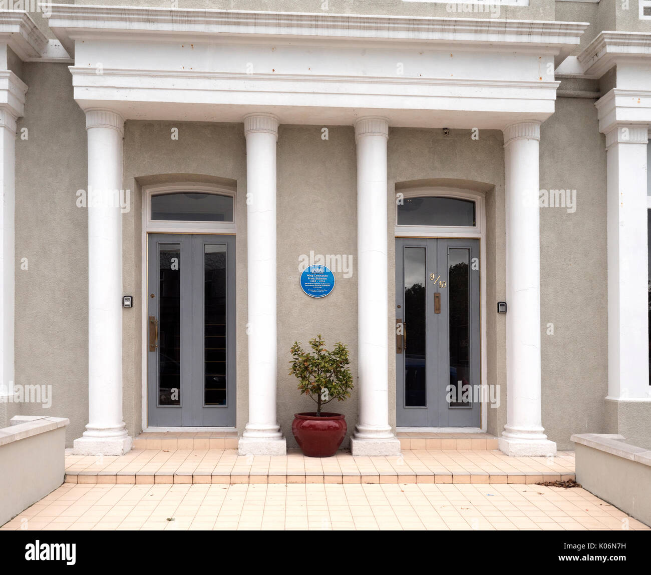 Bleu patrimoine plaque commémorant le commandant de l'Escadre, Frank Bickerton à Lockyer Street, Plymouth, Devon, England, UK Banque D'Images