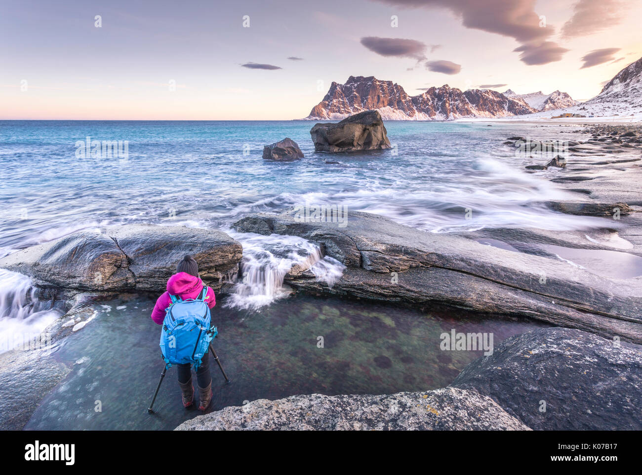 Uttakleiv beach, l'île de Lofoten, Norvège Banque D'Images