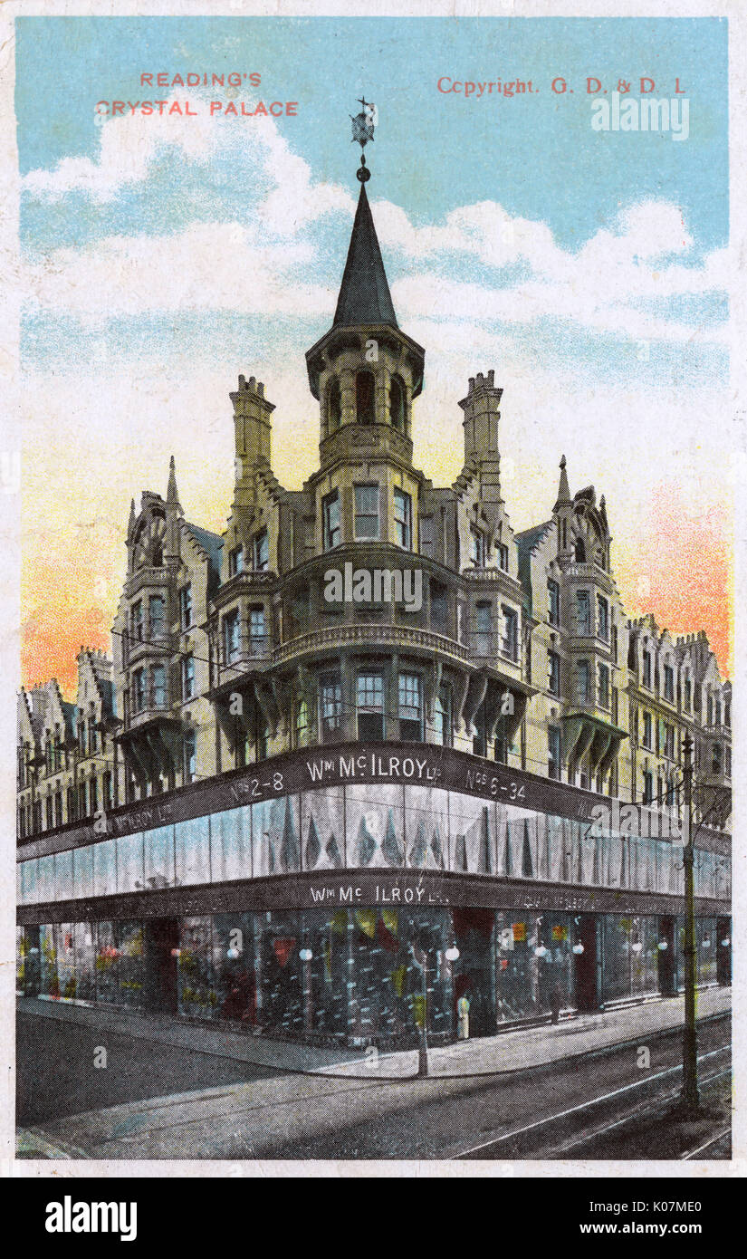 Reading, Berkshire - William McIlroy Ltd à 6-34 Oxford Road - le magasin a ouvert ses portes en 1903, et était connu comme le Palais de Cristal de la lecture à cause de ses 2000 pieds de plaque de verre des fenêtres, et employait plus de 1000 personnes. La McIlroy famille avait des liens solides avec la lecture, avec William McIlroy étant le maire ainsi que de donner une terre à la forme McIlroy Park. Le magasin en lecture fermé en 1955. Date : vers 1908 Banque D'Images